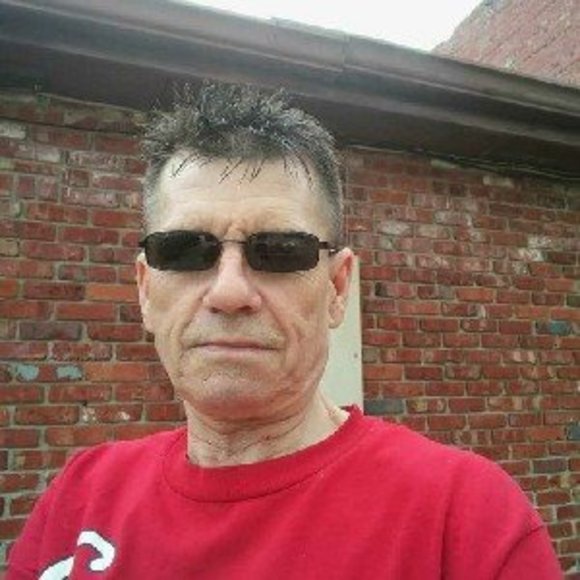 Meet your Posher, Carl - Picture 1 of 1